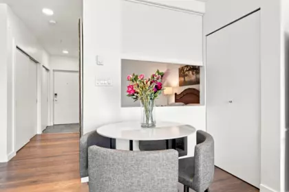 Kitchen Photo of 406 1688 Cypress Street Street, Vancouver, BC