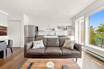 Living Room Photo of 406 1688 Cypress Street Street, Vancouver, BC