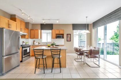 Kitchen Photo of 33 15188 62a Avenue, Surrey, BC