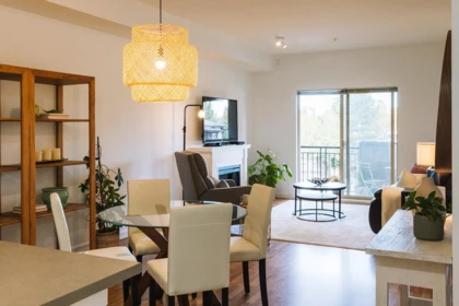 Family Room Photo of 403 10088 148 Street, Surrey, BC