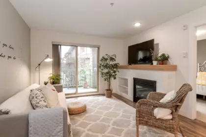205 6500 194 Street, Surrey, BC, Surrey — Apartment/Condo for sale