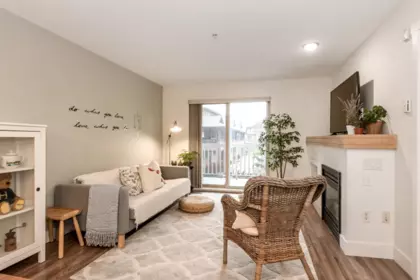 205 6500 194 Street, Surrey, BC, Surrey — Apartment/Condo for sale