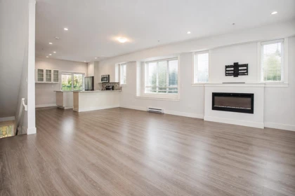 Breakfast Nook Photo of 57 20860 76 Avenue, Langley, BC