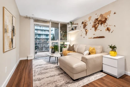 413 135 E 17 Street, North Vancouver, BC, North Vancouver — Apartment/Condo for sale