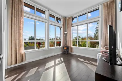 401 10455 154 Street, Surrey, BC, Surrey — Apartment/Condo for sale