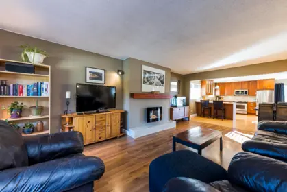 741 E 18th Street, North Vancouver, BC, North vancouver — Single Family Residence for sale