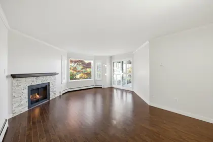 206 15300 17 Avenue, Surrey, BC, Surrey — Apartment/Condo for sale