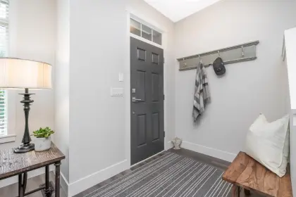 16460 24a Avenue, Surrey, BC, Surrey — Row House (Non-Strata) for sale