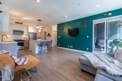 608 37881 Cleveland Avenue, Squamish, BC, Squamish — Apartment/Condo for sale