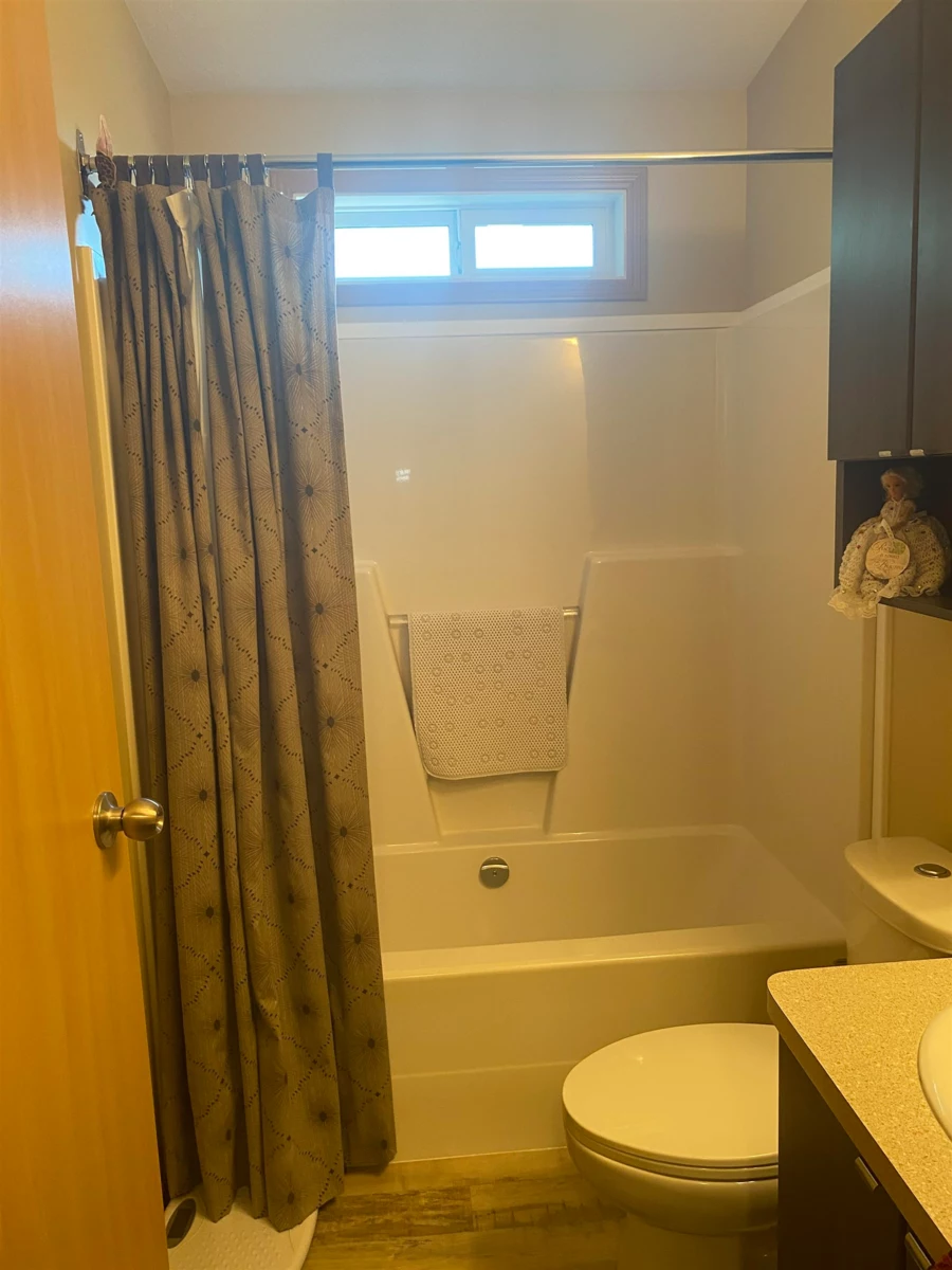 Dining Area Photo of 35 24330 Fraser Highway, Langley, BC