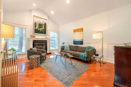 1630 Lawson Avenue, West Vancouver, BC, West vancouver — Single Family Residence for sale