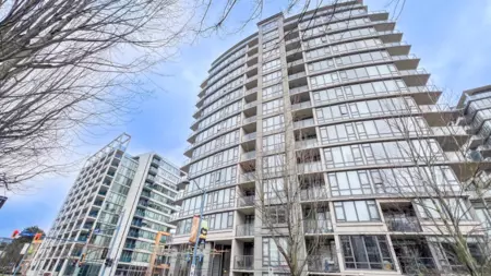 801 7360 Elmbridge Way, Richmond, BC, Richmond — Apartment/Condo for sale