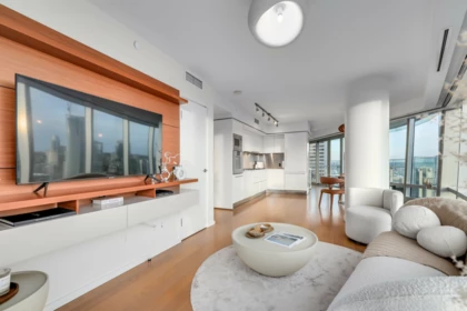 4102 1151 W Georgia Street, Vancouver, BC