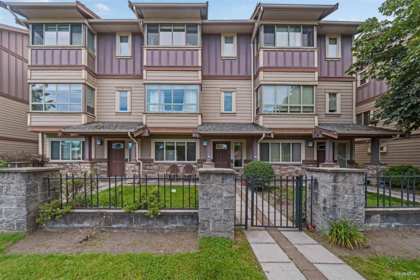 8 7867 120 Street, Delta, BC, Delta — Townhouse for sale