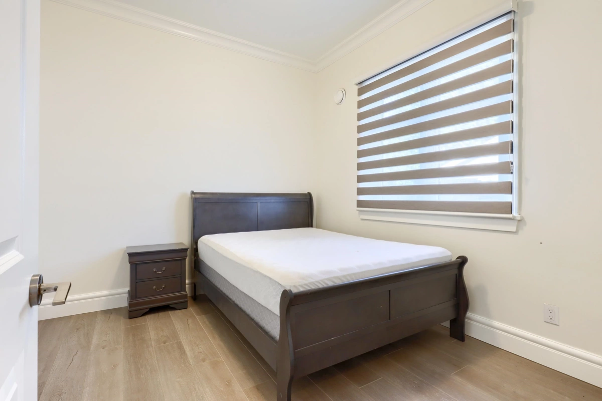 Entry Foyer Photo of 11991 No. 2 Road, Richmond, BC