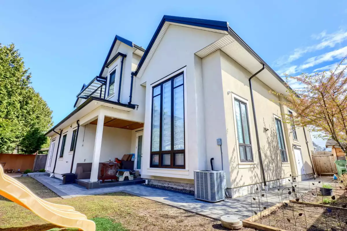 Hallway Photo of 11991 No. 2 Road, Richmond, BC