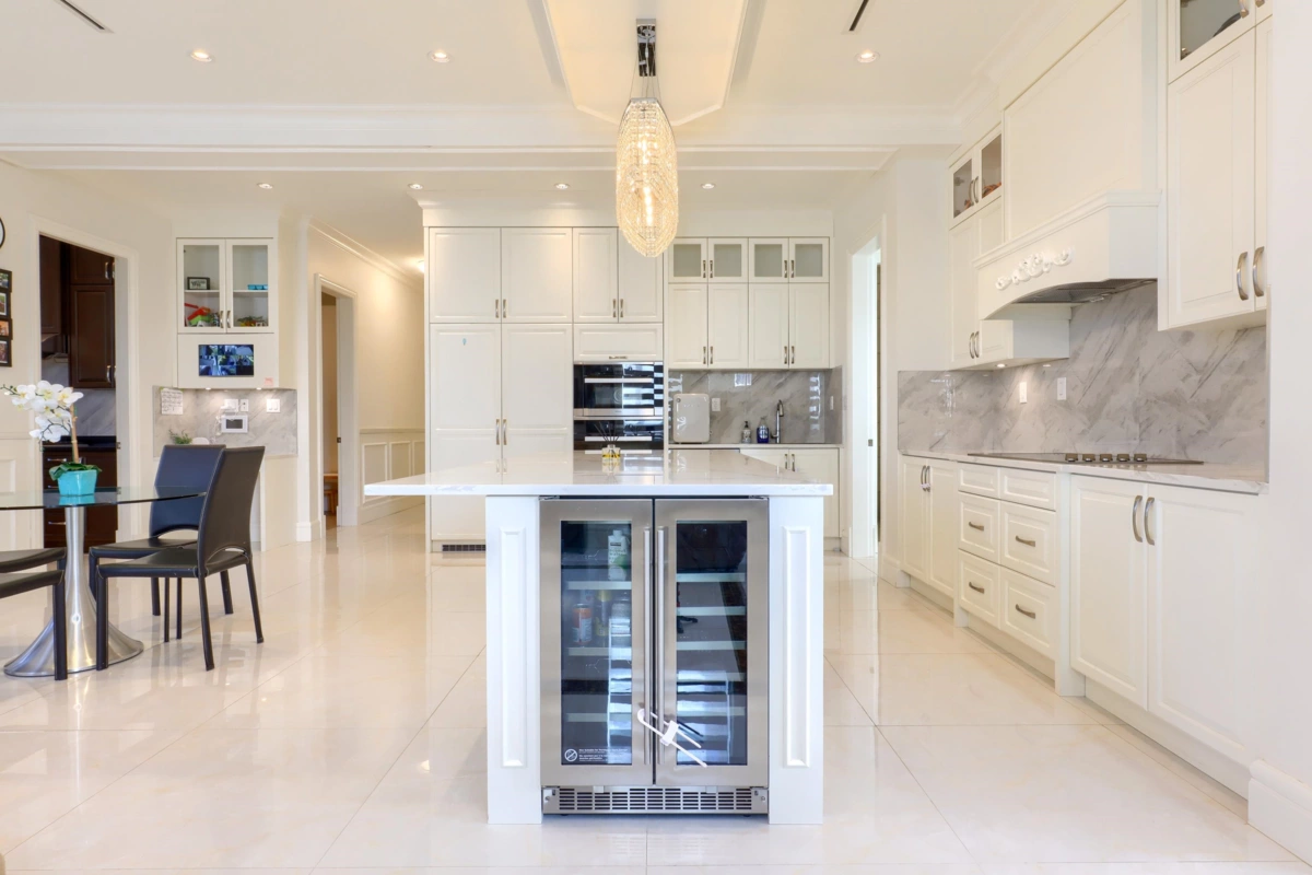 Kitchen Island Photo of 11991 No. 2 Road, Richmond, BC