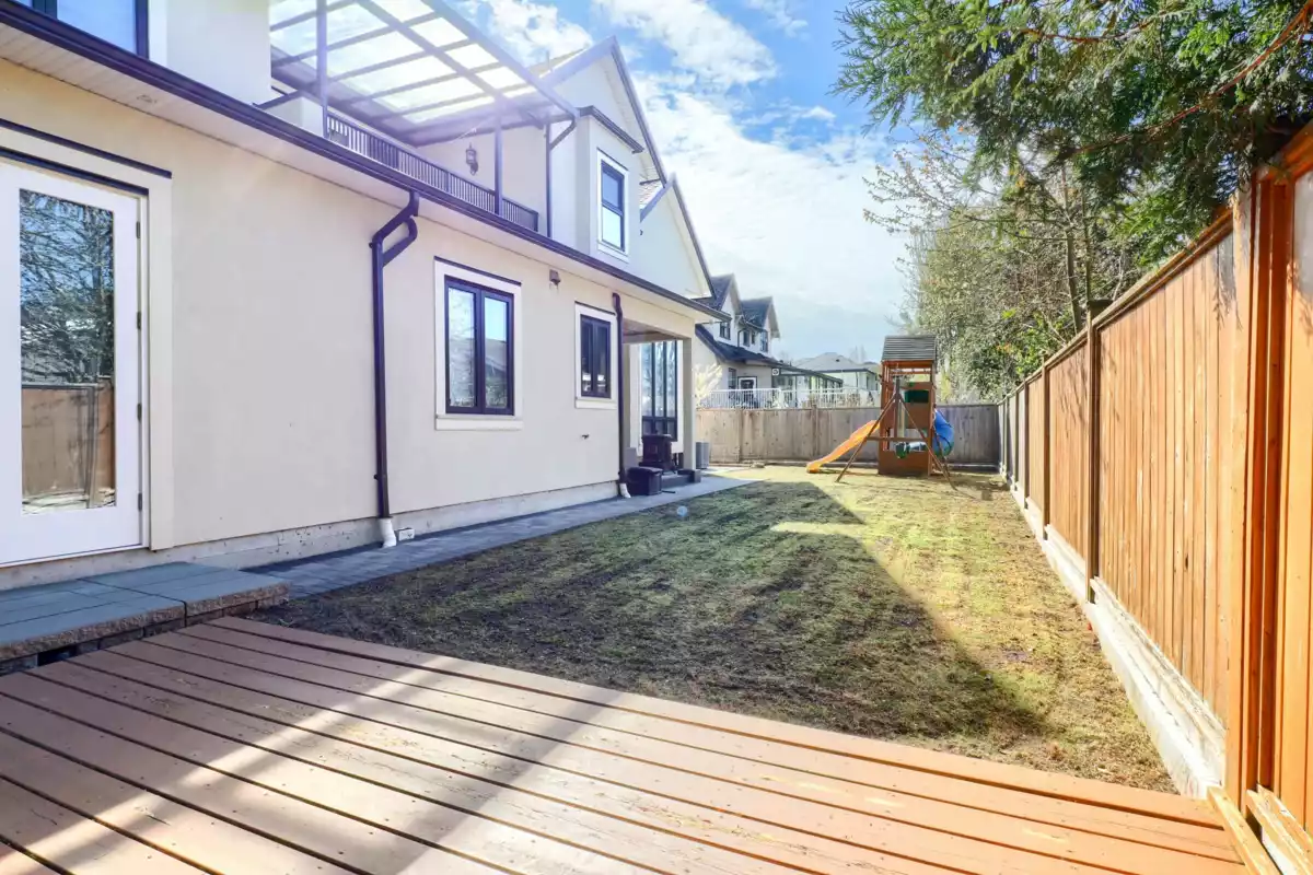Staircase Photo of 11991 No. 2 Road, Richmond, BC