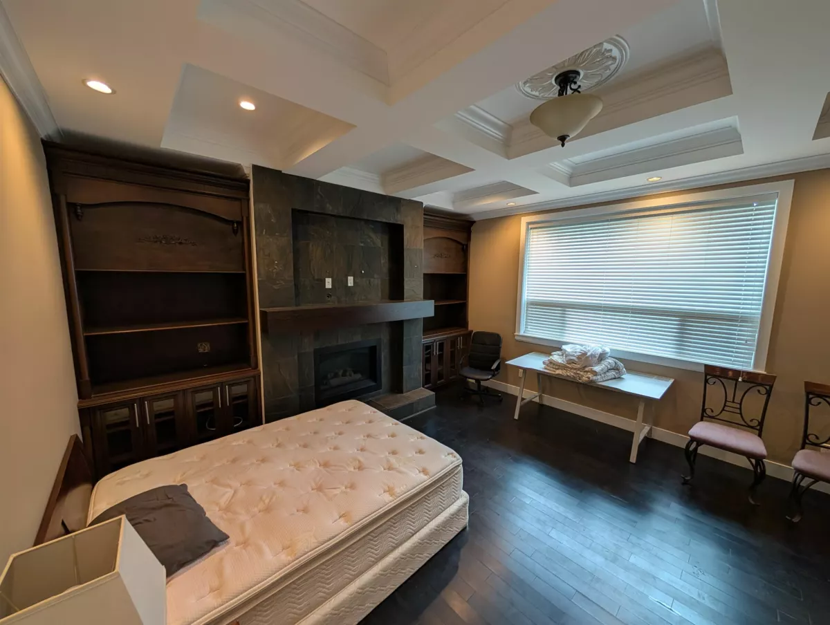 Breakfast Nook Photo of 701 Delestre Avenue, Coquitlam, BC