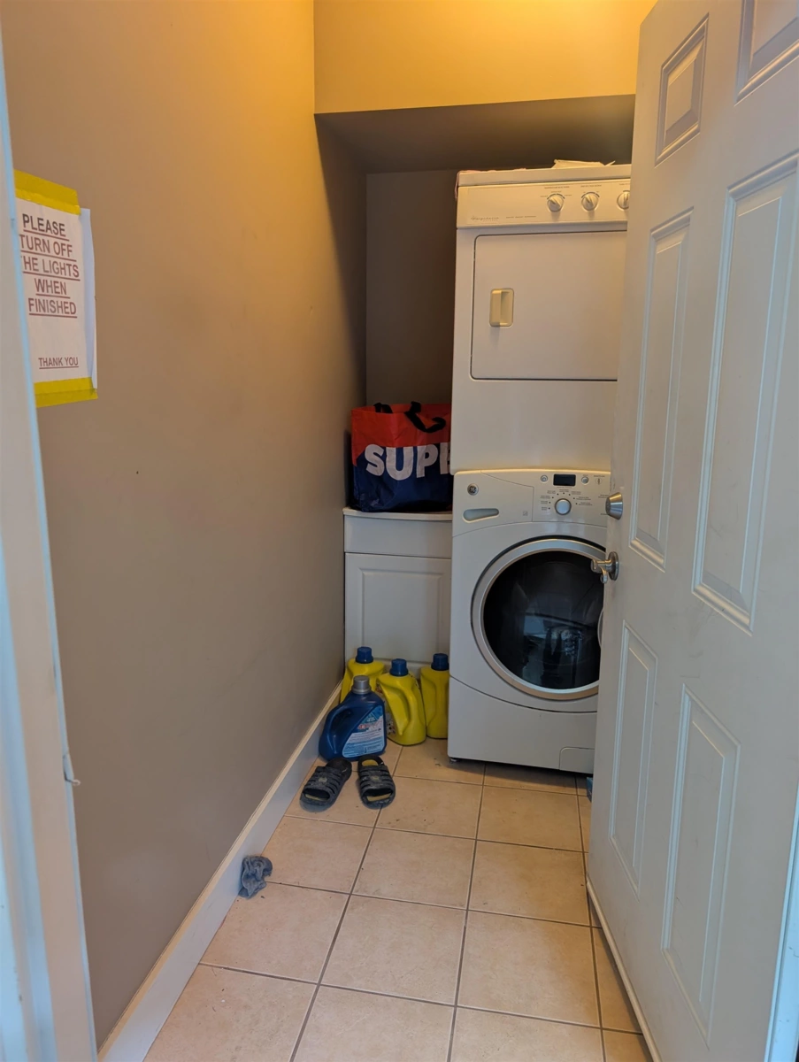 Guest Bathroom Photo of 701 Delestre Avenue, Coquitlam, BC