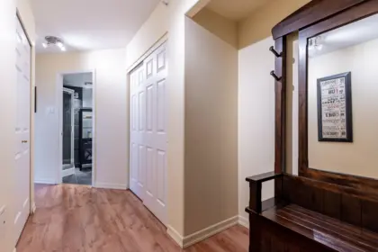 806 10082 148 Street, Surrey, BC, Surrey — Apartment/Condo for sale