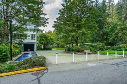 806 10082 148 Street, Surrey, BC, Surrey — Apartment/Condo for sale