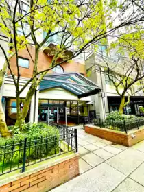 806 1188 Howe Street, Vancouver, BC, Vancouver — Apartment/Condo for sale