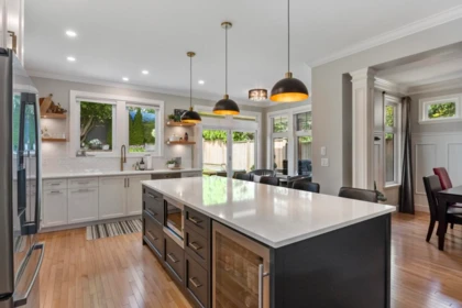 835 Kent Street, White Rock, BC, White Rock — Single Family Residence for sale