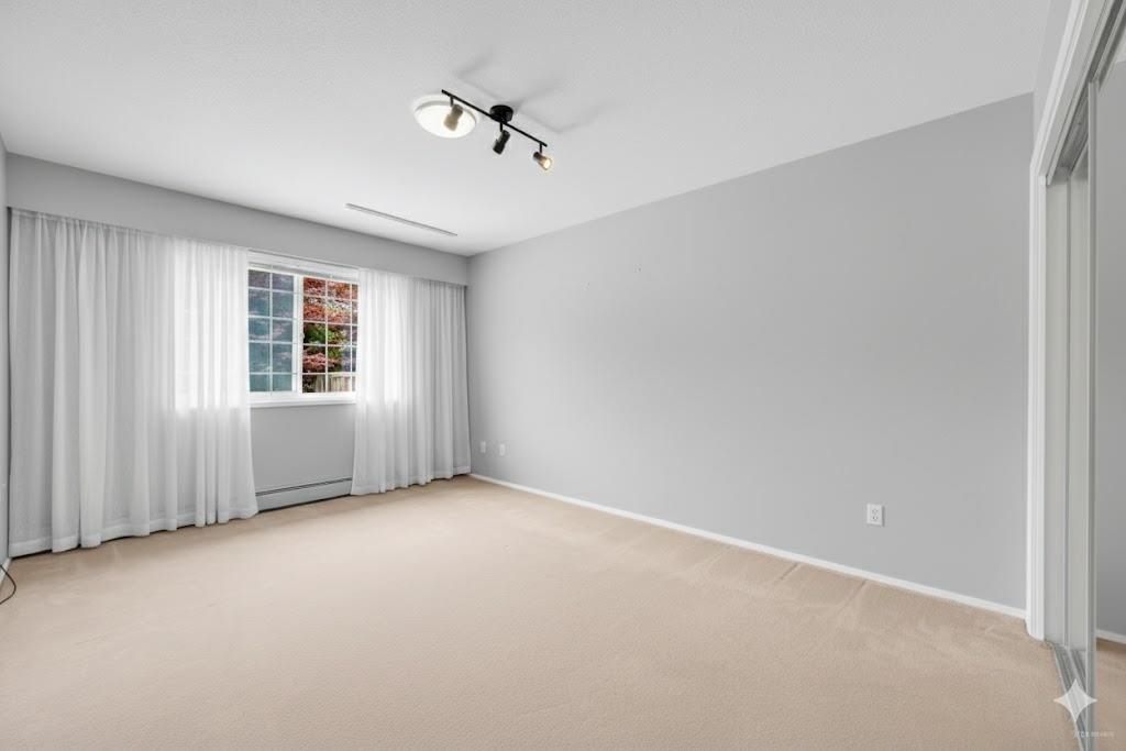 Powder Room Photo of 7 Semana Crescent, Vancouver, BC