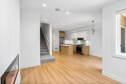 15 8140 166 Street, Surrey, BC, Surrey — Townhouse for sale