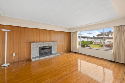 6595 St Charles Place, Burnaby, BC, Burnaby — Single Family Residence for sale