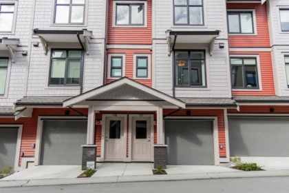 111 6951 204 Street, Langley, BC, Langley — Townhouse for sale