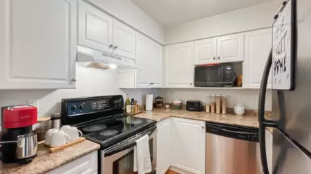 12 1383 Brunette Avenue, Coquitlam, BC, Coquitlam — Townhouse for sale