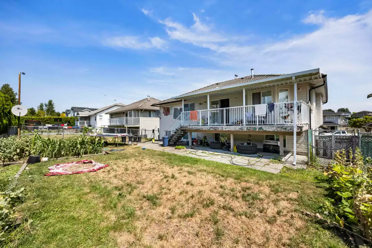 Fitness Center Photo Near 30516 Robin Drive, Abbotsford, BC