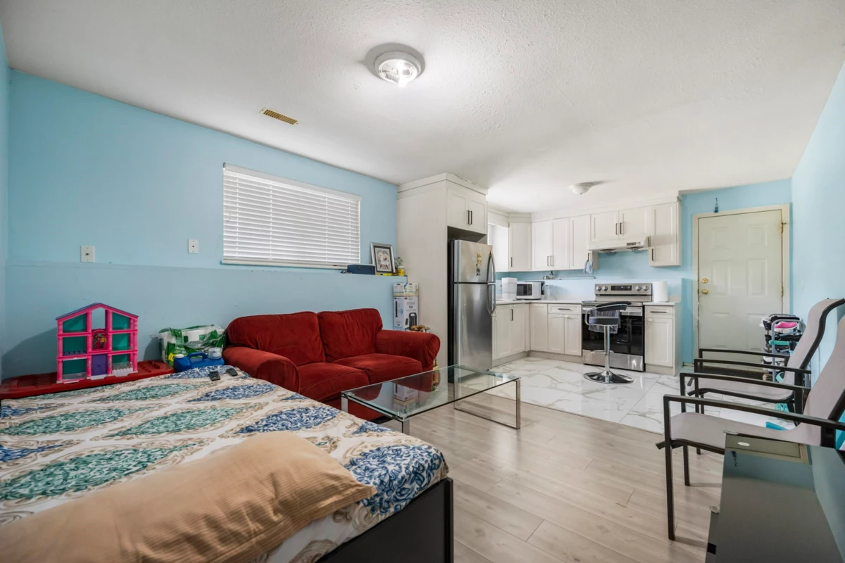 Garden / Landscaping Photo of 30516 Robin Drive, Abbotsford, BC