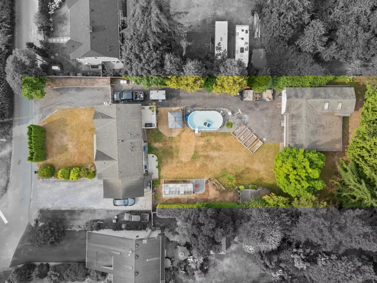 Living Room Photo of 5796 244 Street, Langley, BC