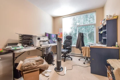 Office / Den Photo of 55 15133 29a Avenue, Surrey, BC