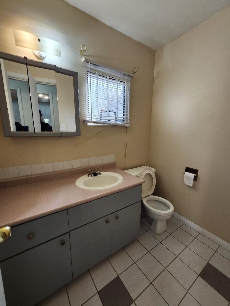 Bedroom 4 Photo of 121 14159 104 Avenue, Surrey, BC