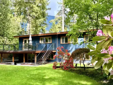 4793 Capilano Road, North Vancouver, BC, North Vancouver — Single Family Residence for sale
