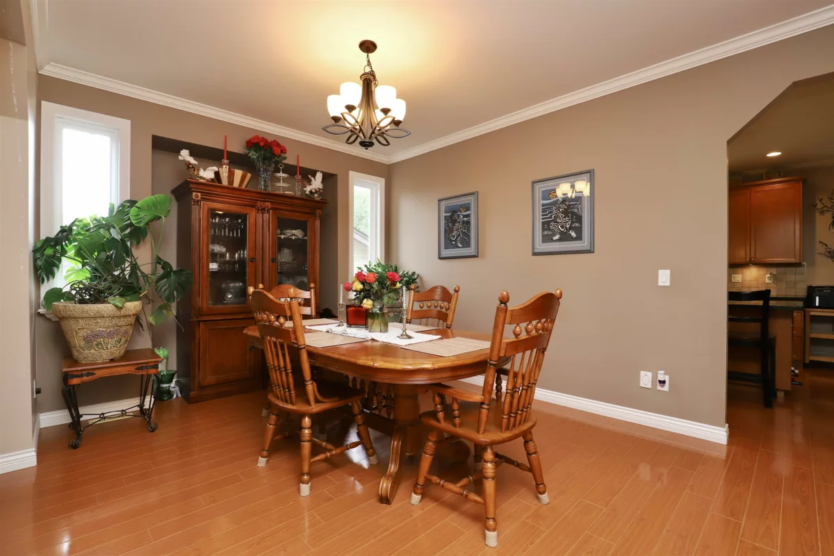 Breakfast Nook Photo of 13257 239b Street, Maple Ridge, BC