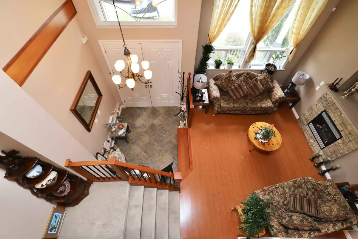 Powder Room Photo of 13257 239b Street, Maple Ridge, BC