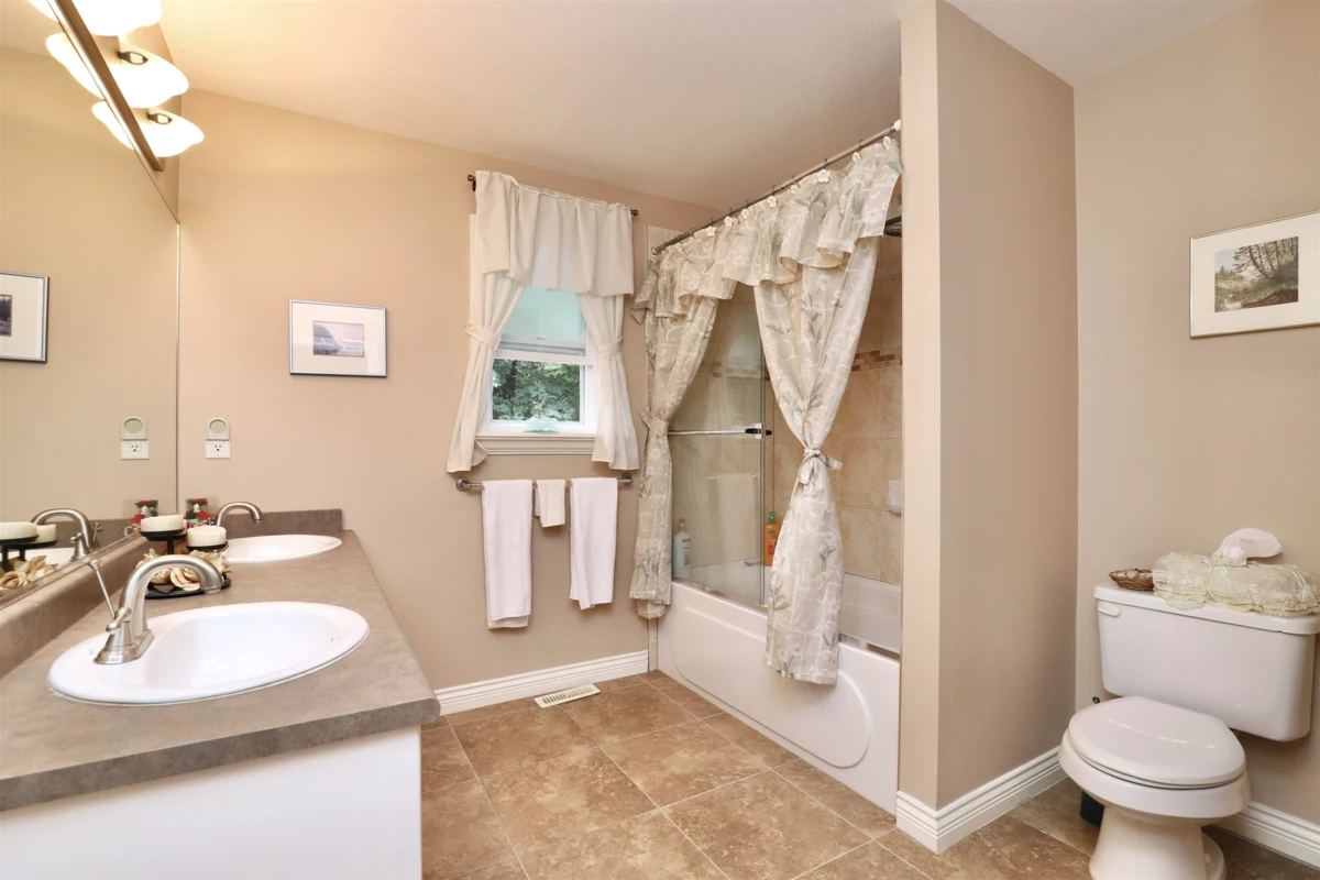 Staircase Photo of 13257 239b Street, Maple Ridge, BC