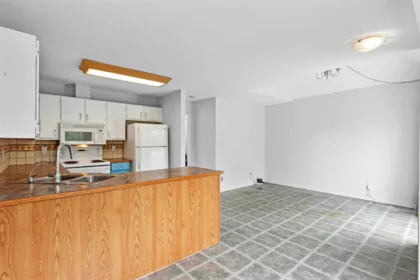 13 15550 89 Avenue, Surrey, BC, Surrey — Townhouse for sale