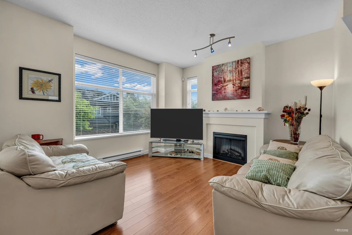 Exterior Rear Photo of 29 9833 Keefer Avenue, Richmond, BC