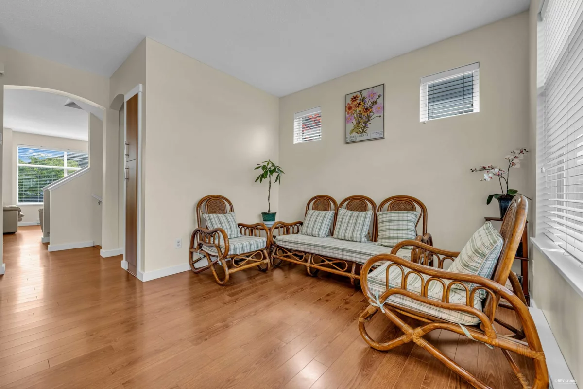 Living Room Photo of 29 9833 Keefer Avenue, Richmond, BC