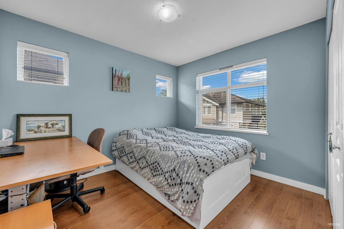 Primary Bathroom Photo of 29 9833 Keefer Avenue, Richmond, BC