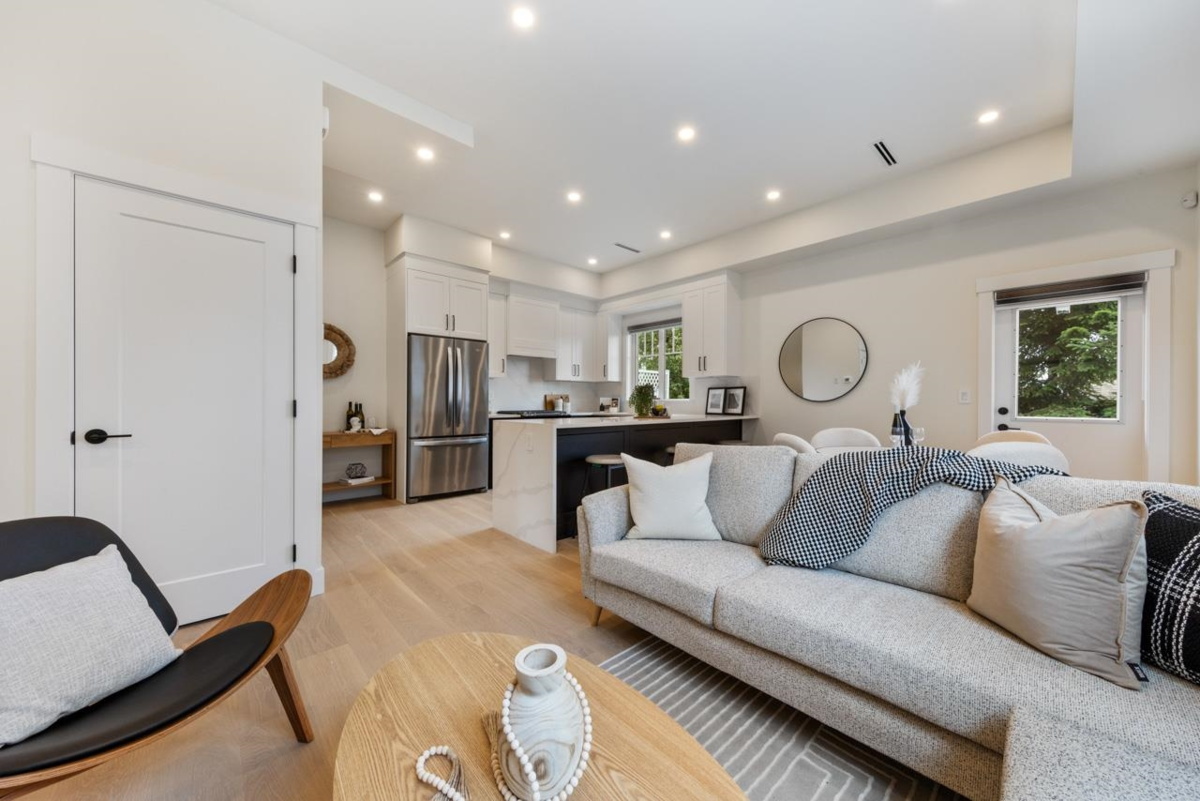 Office / Den Photo of 104 235 Lebleu Street, Coquitlam, BC