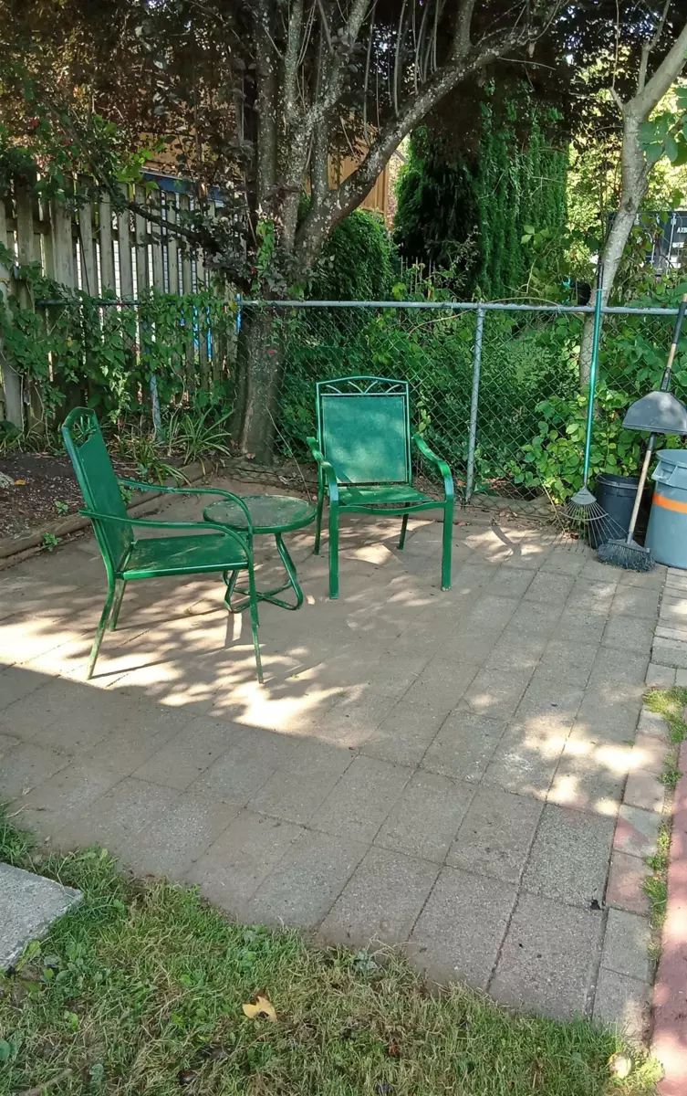Guest Bathroom Photo of 8187 Coleman Street, Mission, BC