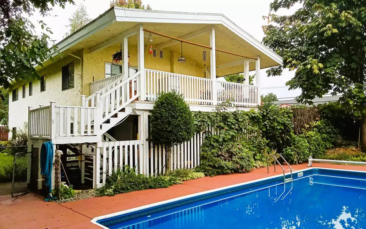 Primary Bathroom Photo of 8187 Coleman Street, Mission, BC