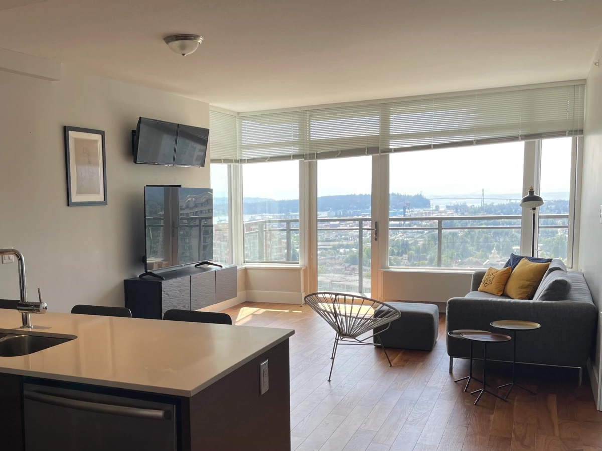 Breakfast Nook Photo of 1403 111 E 13th Street, North Vancouver, BC